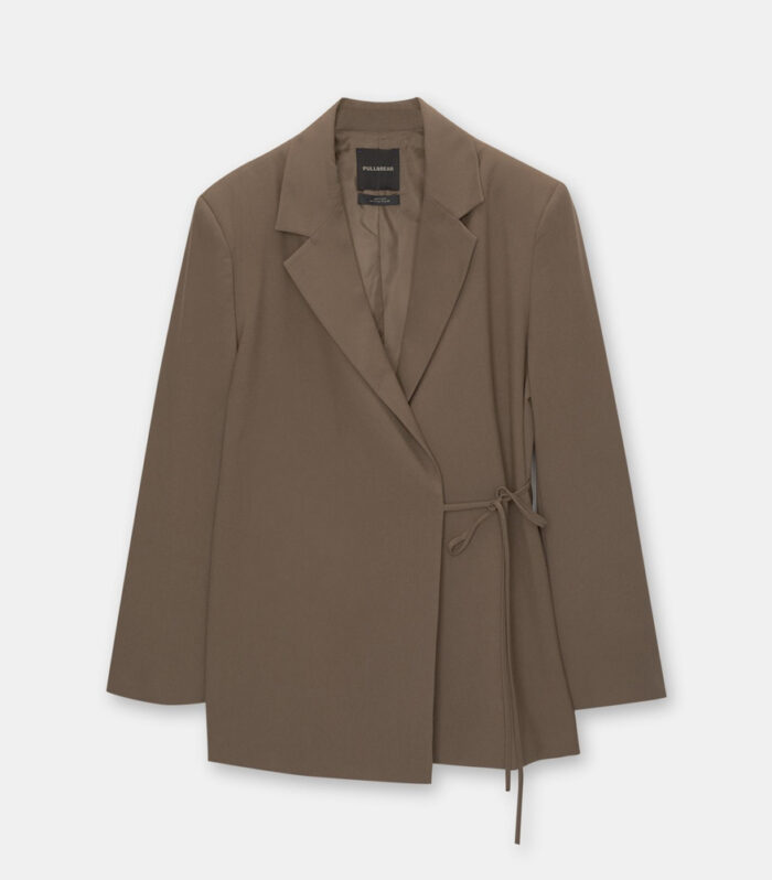 Oversize blazer with side tie