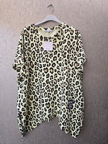 sweater korte mouw maat 46 tm 52 geel