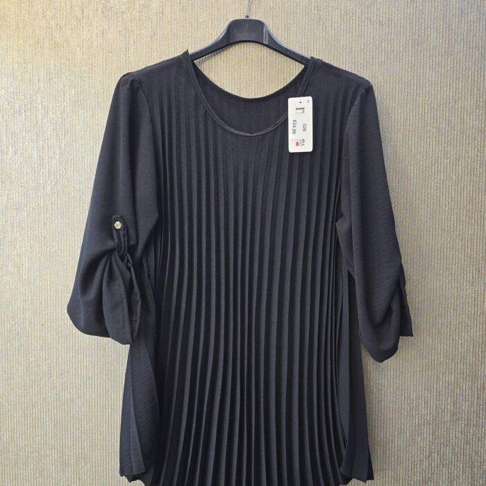 blouse plisse 1maat 42 tm 48 zwart