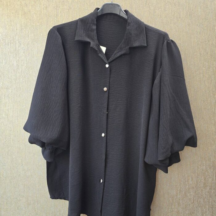 blouse met pofmouwen maat 46 tm 52 zwart