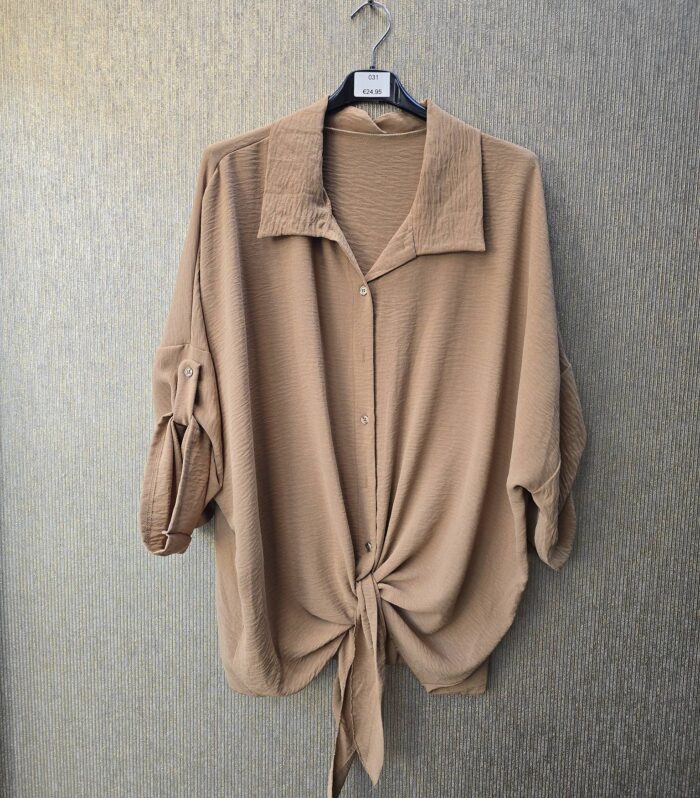 blouse met knoop maat 44 tm 50 camel