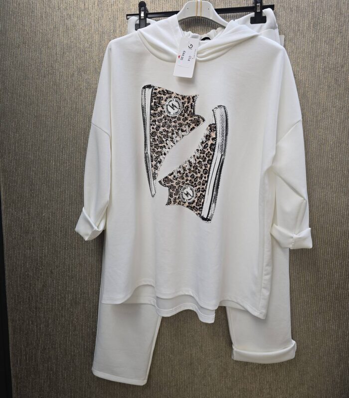 2 delig 1 maat met strakkere pijp wit