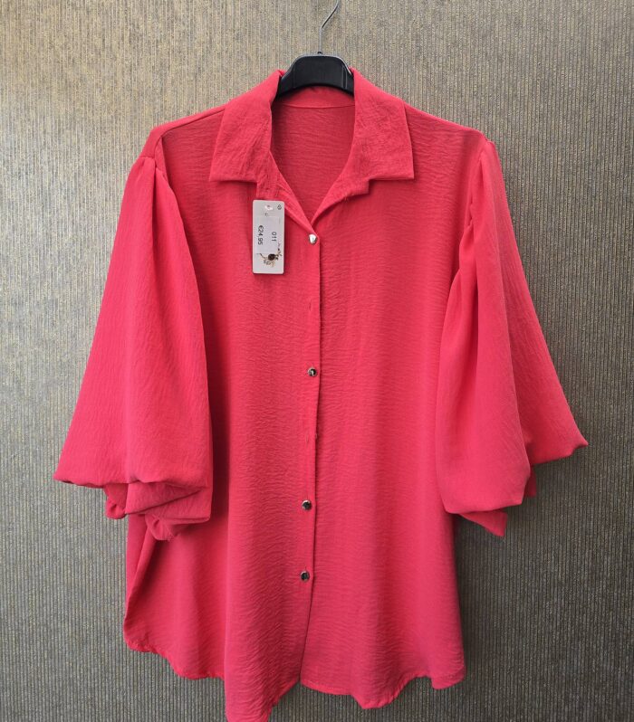 blouse met pofmouwen maat 46 tm 52 koraal