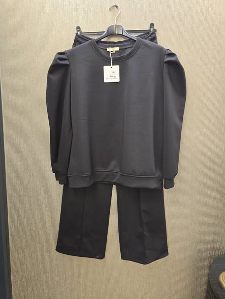 2 delig huispak met pofmouw 1 maat zwart