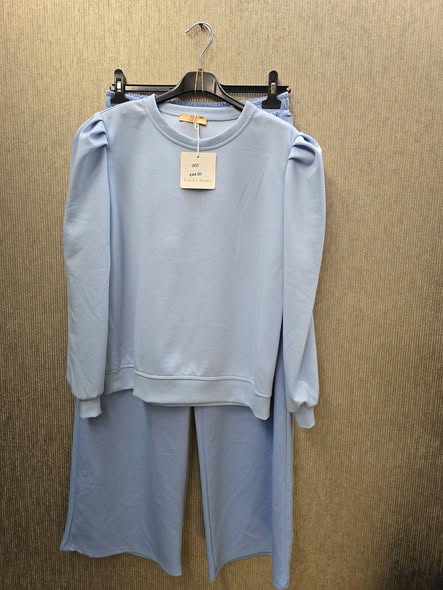 2 delig huispak met pofmouw 1 maat blauw