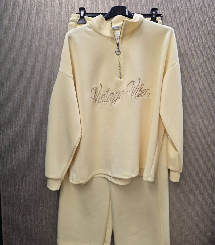 huispak 2 delig  vintage vibes  geel